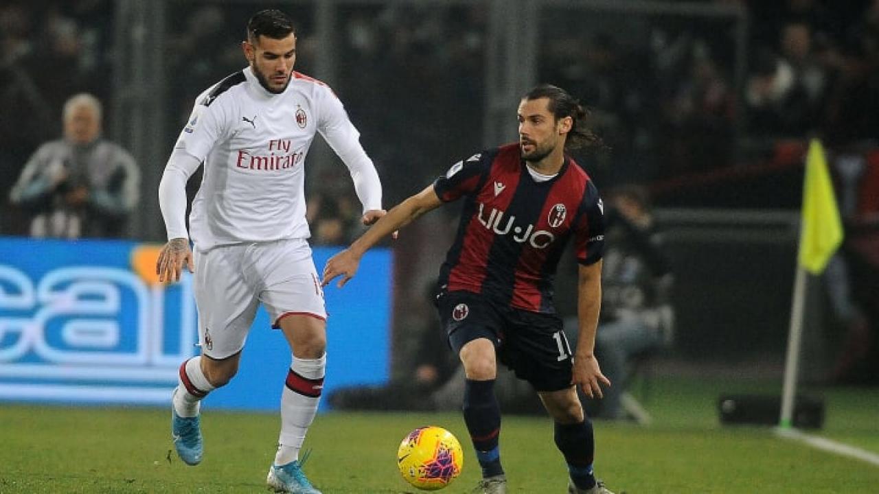 Piłka nożna: Liga włoska - mecz: Bologna FC - AC Milan