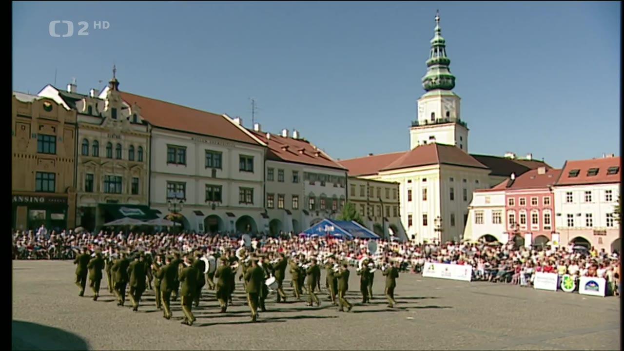 Defilé vojenských hudeb 2008